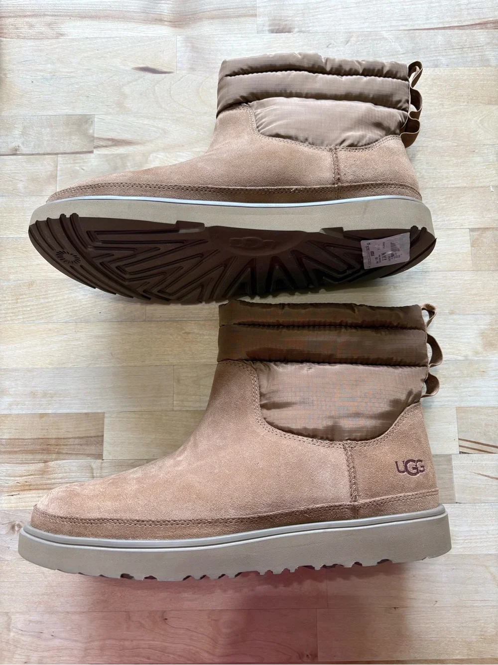 ** NEW ** UGG Men’s Classic Mini Mod Boots in Chestnut, Size 11
